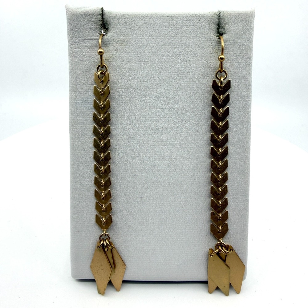 Y2K Gold-Tone Chevron Link Dangle Earrings Modern Statement Jewelry